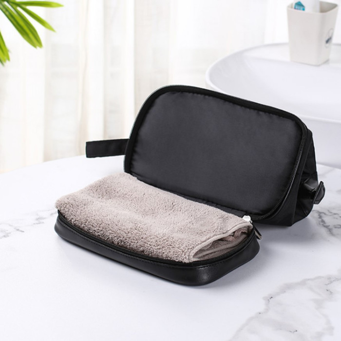 Waterproof Cosmetic Bag  V7410
